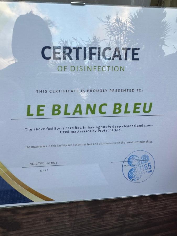 Le Blanc Bleu Hotell Byblos Exteriör bild